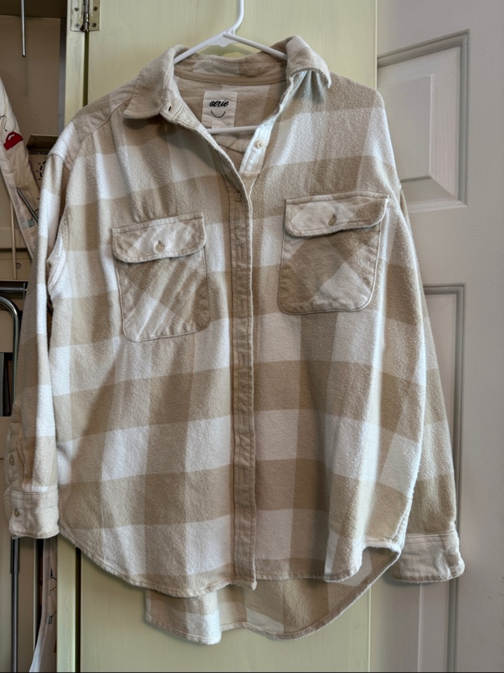 Aerie Beige & White Plaid Button-Up Shirt